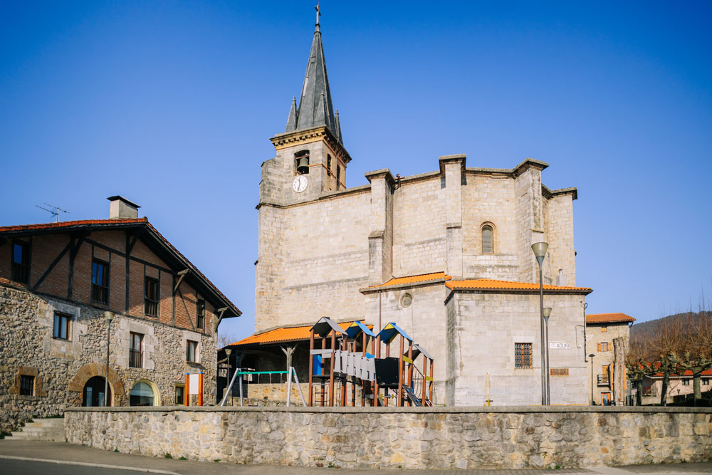 Aduna, el manzanal